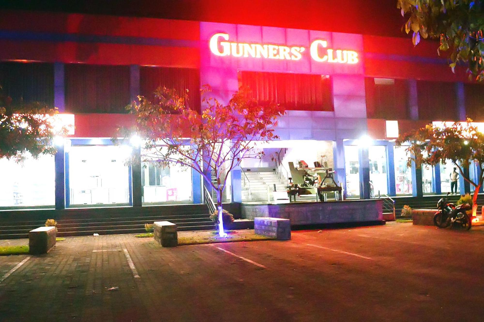 Hotel Gunners Club à Minneriya Extérieur photo